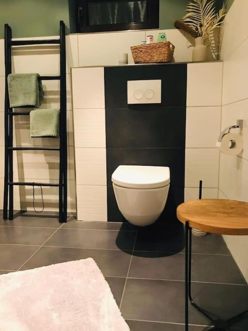 Idyllische Ferienwohnung Im Kraichgau ジンスハイム エクステリア 写真